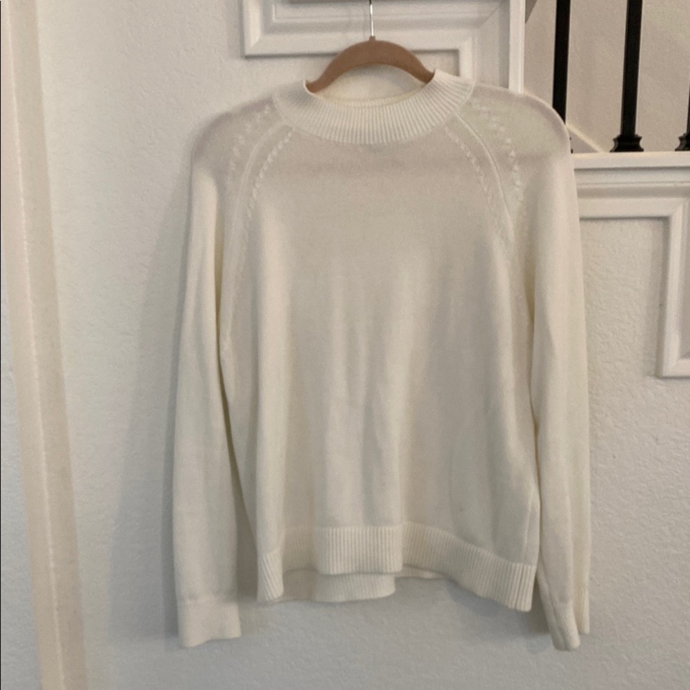 Cozy White Knit Sweater 100% organic cotton size medium Quince mockneck sweater